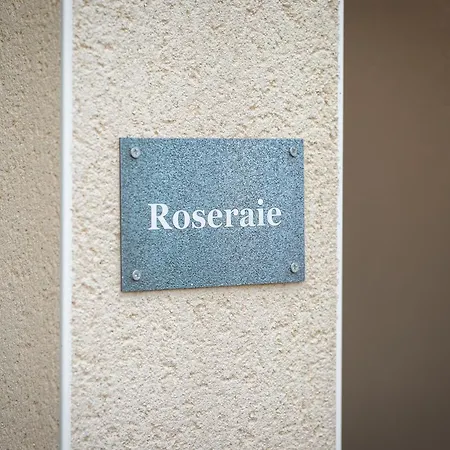 Roseraie - Le Jardin Des Plantes * روان